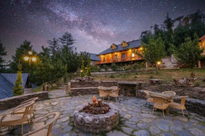 WoodVista Cottages